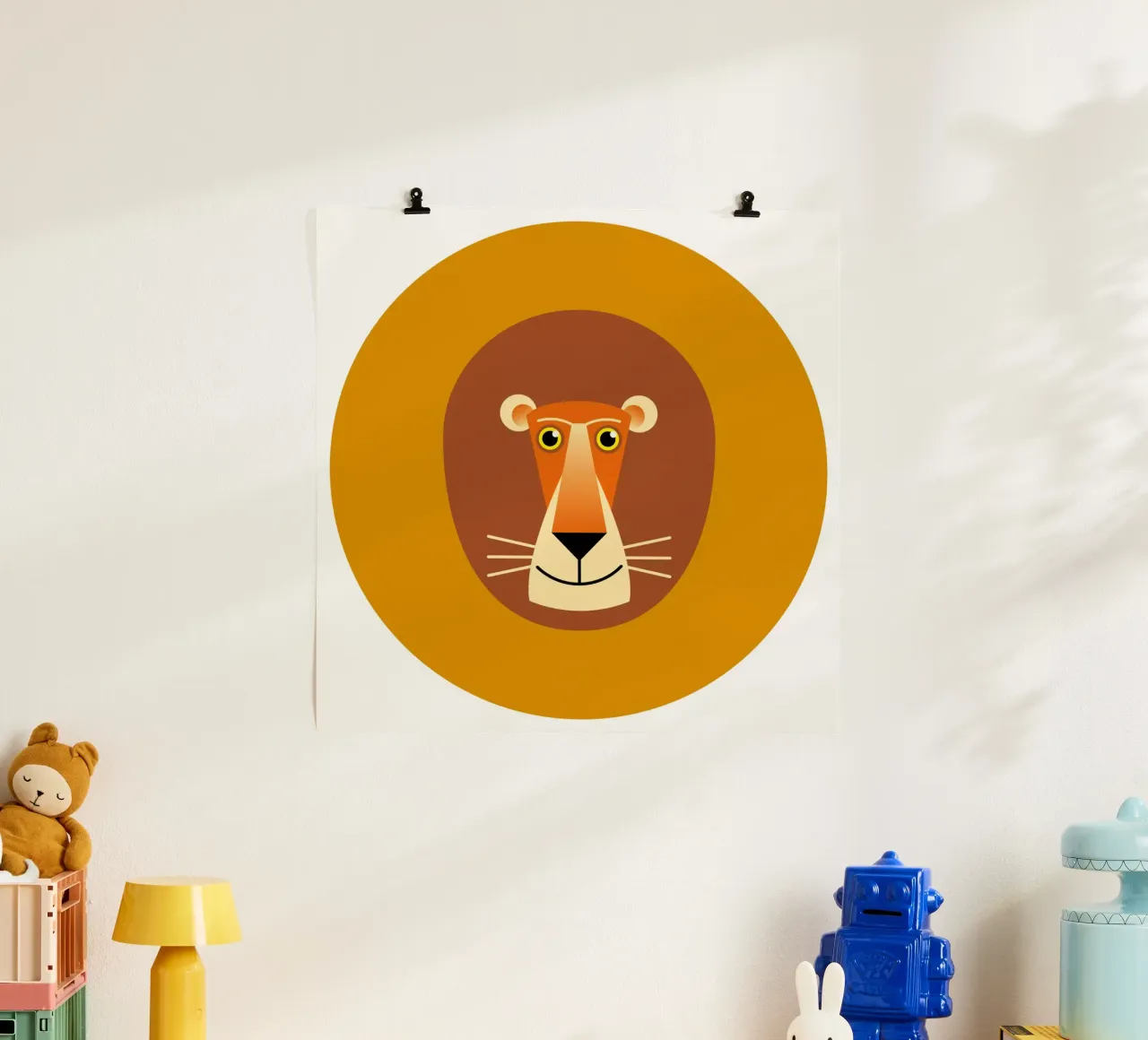 Leone poster con telaio in legno da Looks n Brains