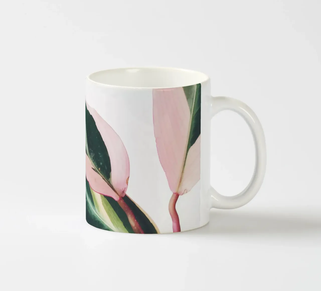 Foglie rosa II tazza in ceramica da Cassia Beck Photography