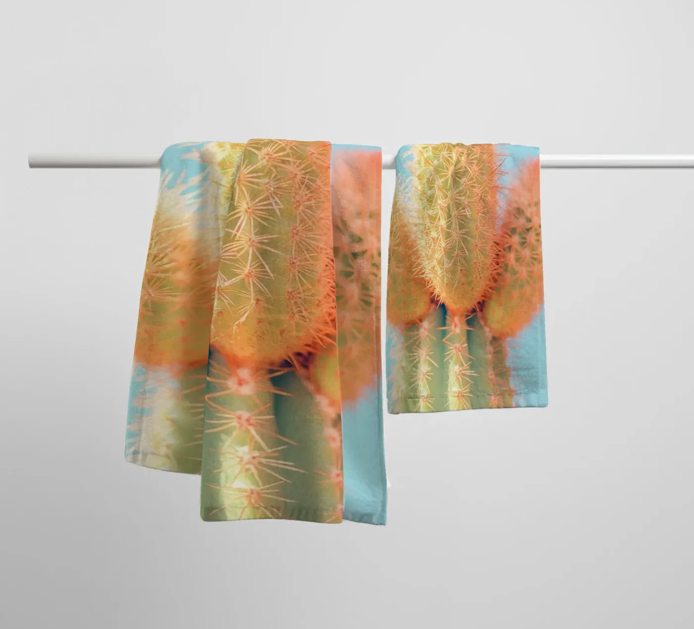 69 badhanddoek van Pink California | Affiches & Posters