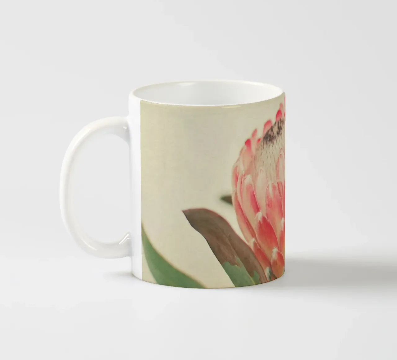 Ghiaccio rosa tazza in ceramica da Cassia Beck Photography