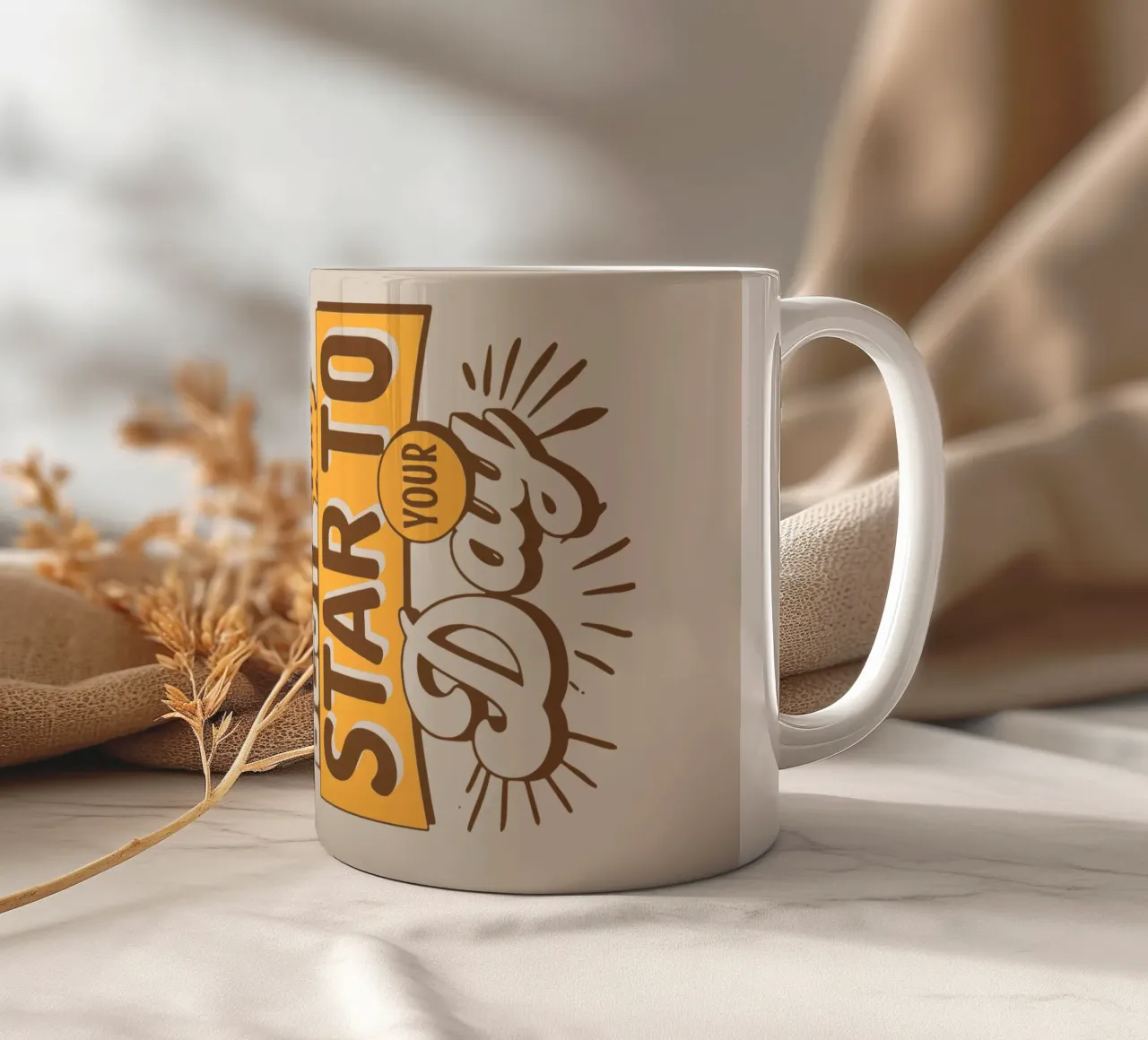 Bere una tazza di caffè è il modo migliore per iniziare la giornata tazza in ceramica da Gunawan Rb