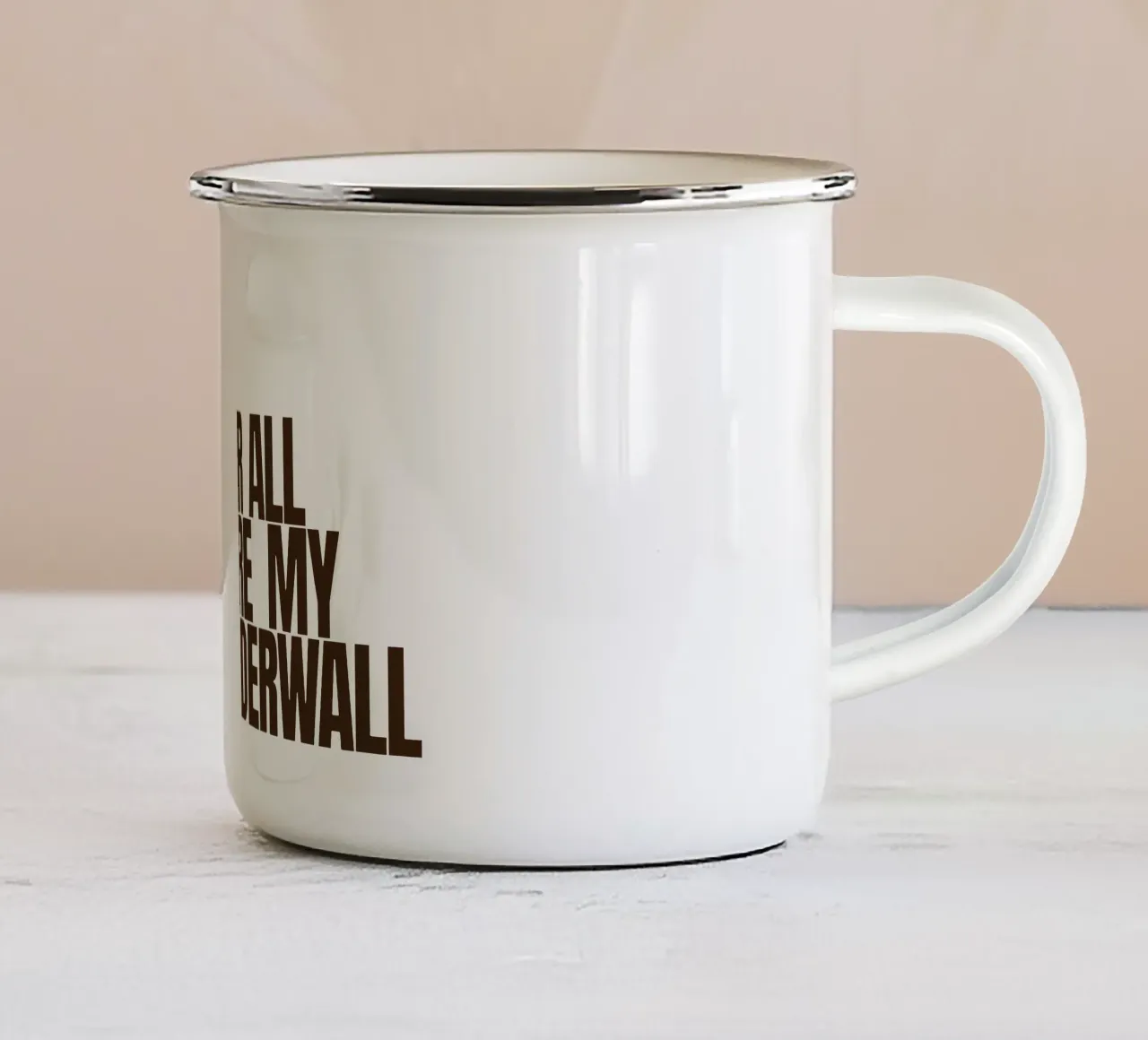 E dopo tutto sei il mio muro delle meraviglie tazza in smalto da Gunawan Rb