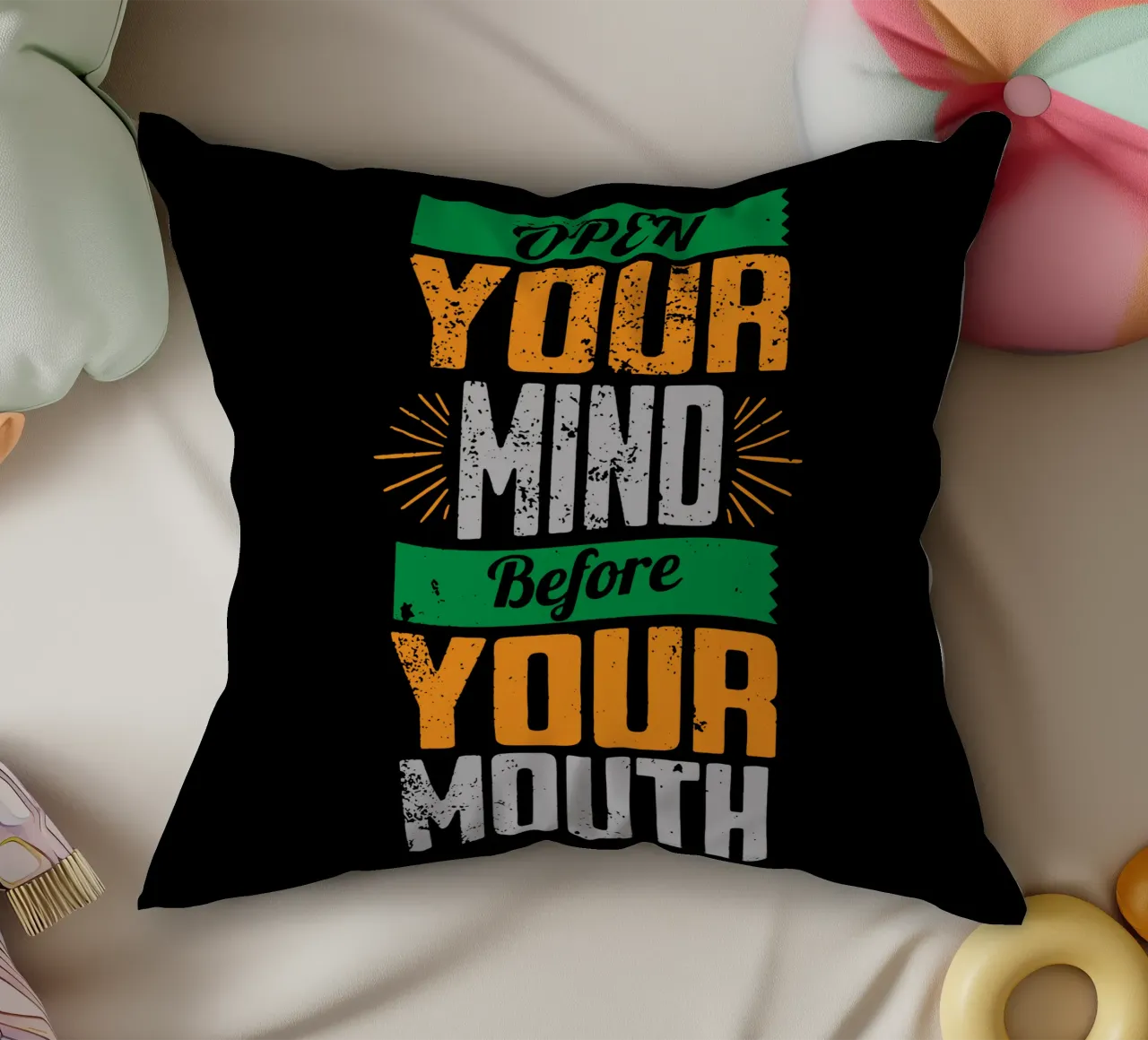 Aprire la mente prima di parlare cuscino da Gunawan Rb