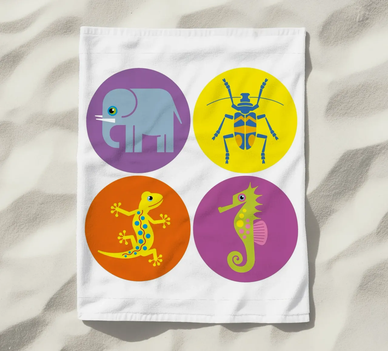 Tiere - 04 settembre telo mare da Looks n Brains