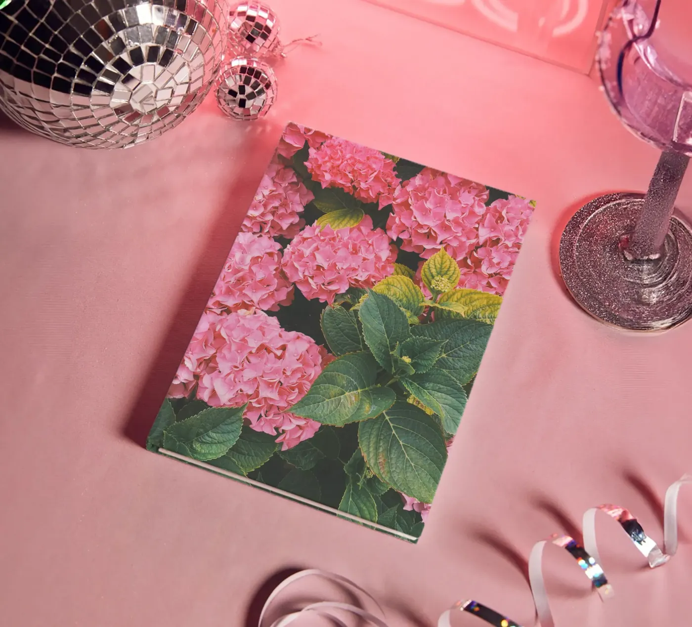 Hydrangea quaderno da Cassia Beck Photography