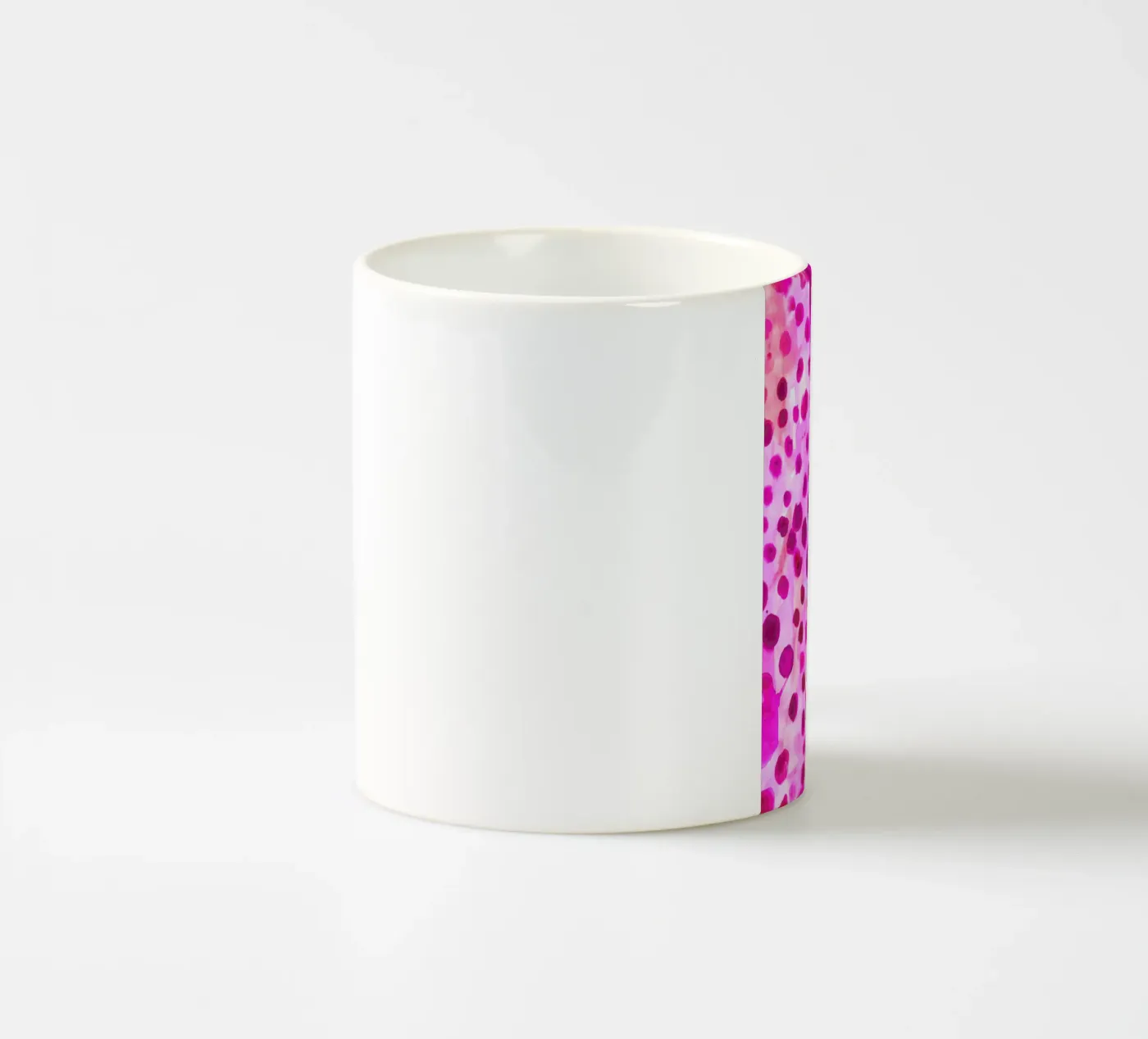 Free ceramic mug by Amy Sia