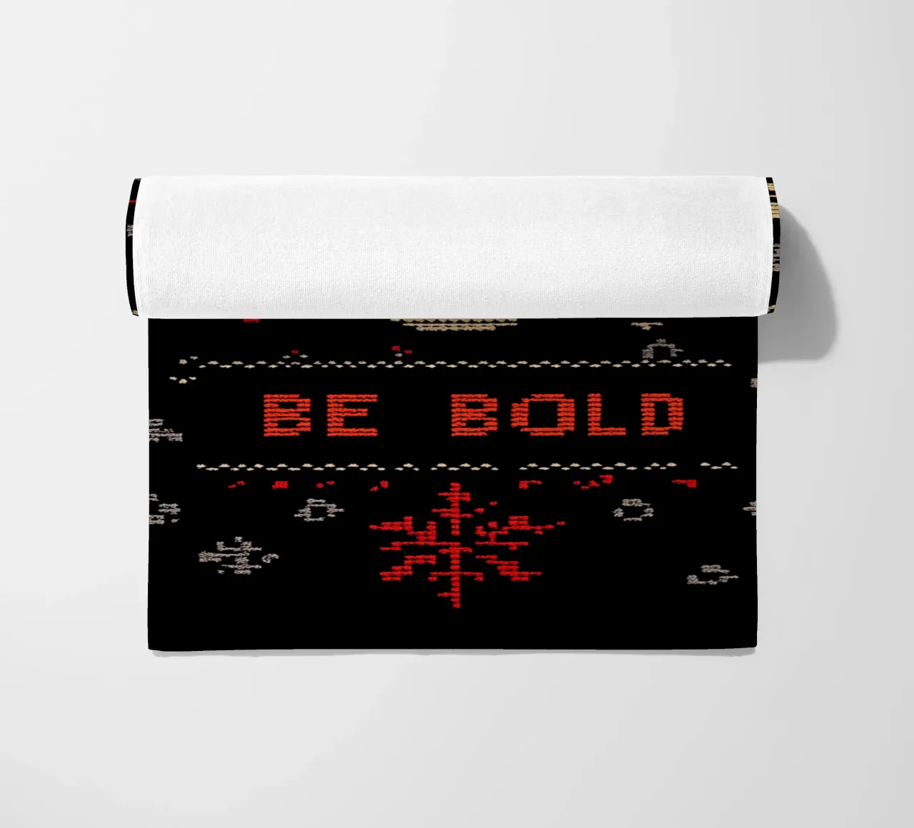 Be Loud | Be Bold | Schema a punto croce con teschio fiammeggiante telo mare da Autofocus
