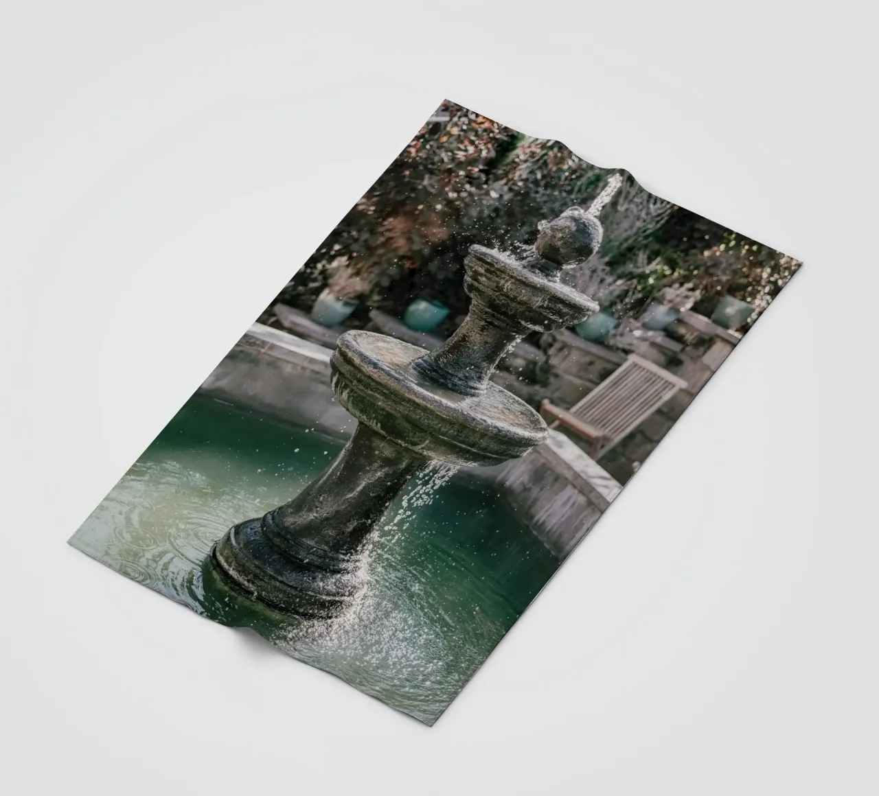 Nostalgia della fontana coperta in pile da Carinaprint