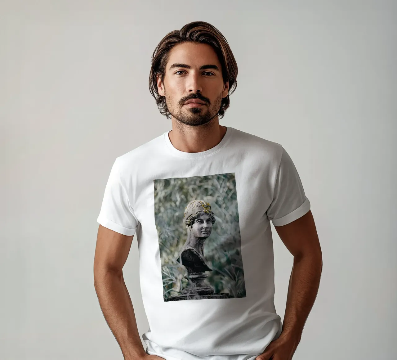 Nostalgica statua di pietra t-shirt da Carinaprint