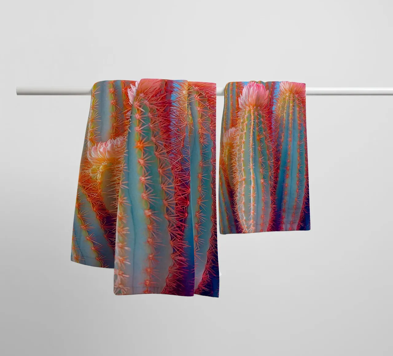72 asciugamano da bagno da Pink California | Affiches & Posters