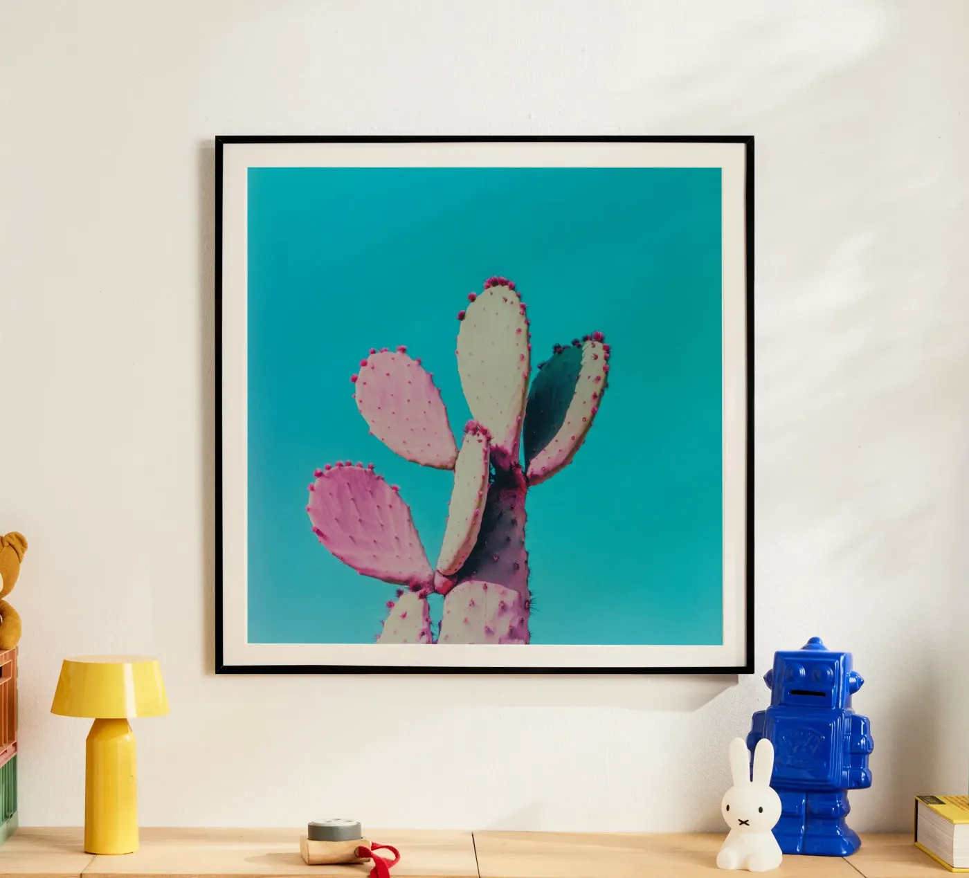 77 poster van Pink California | Affiches & Posters