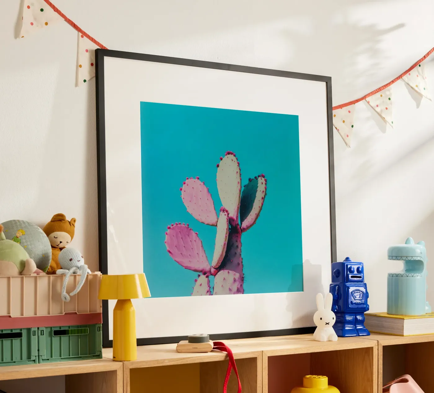 77 poster van Pink California | Affiches & Posters