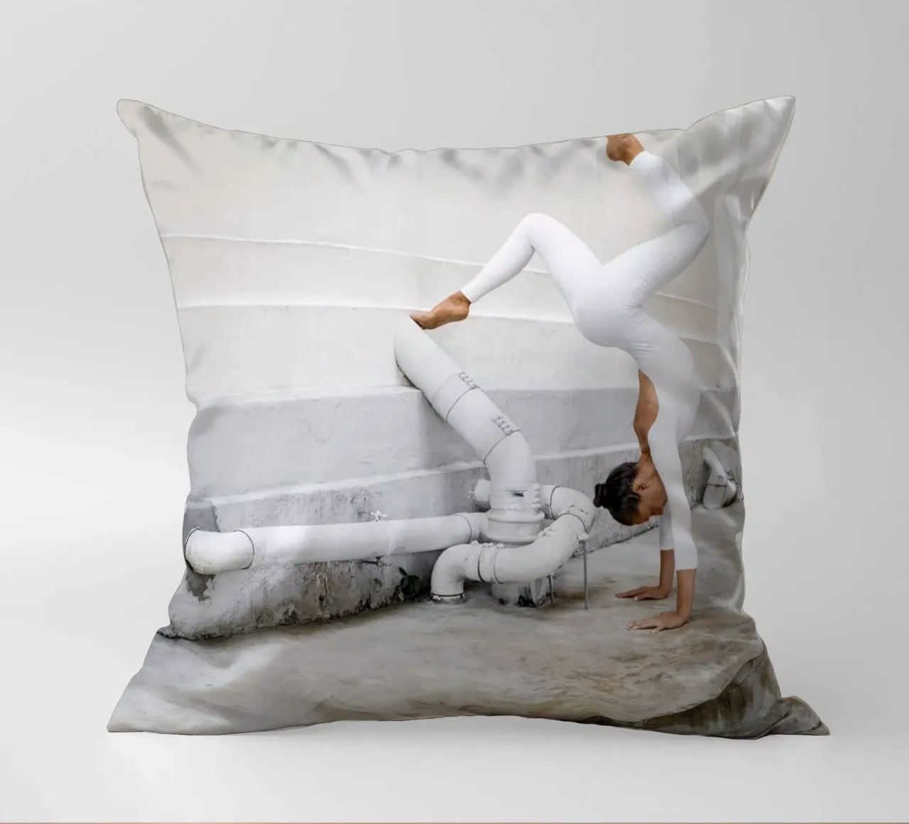 Alexandra #1 cuscino da The Urban Yoga