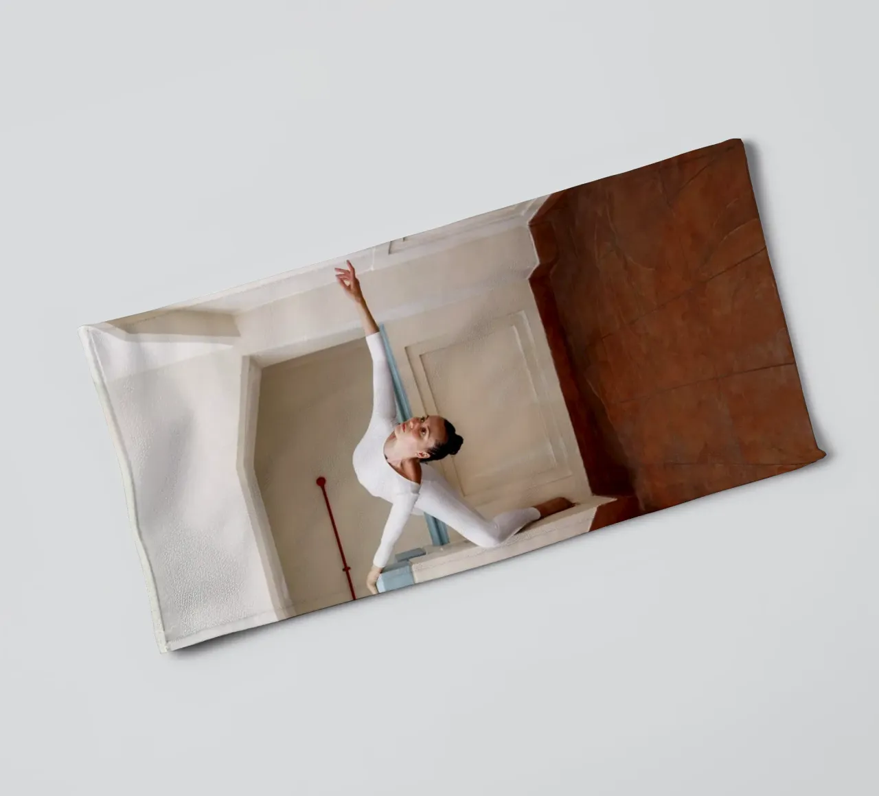 Alexandra #2 asciugamano da bagno da The Urban Yoga