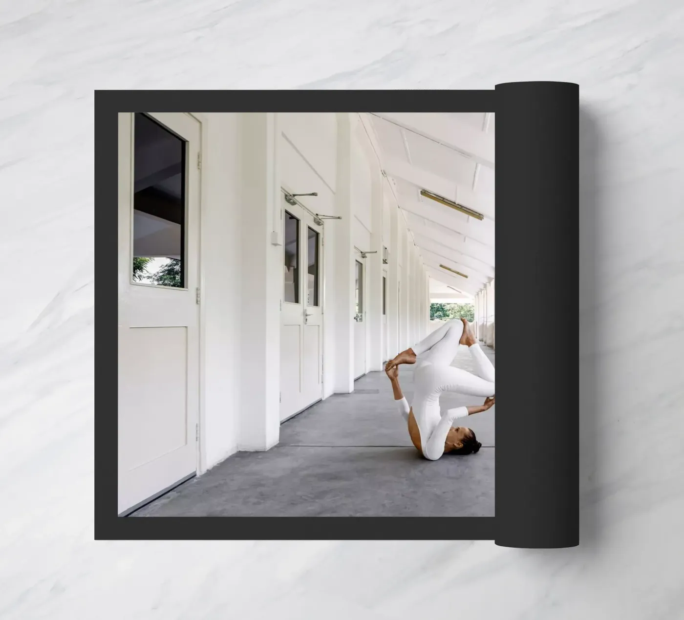 Alexandra #3 deurmat van The Urban Yoga