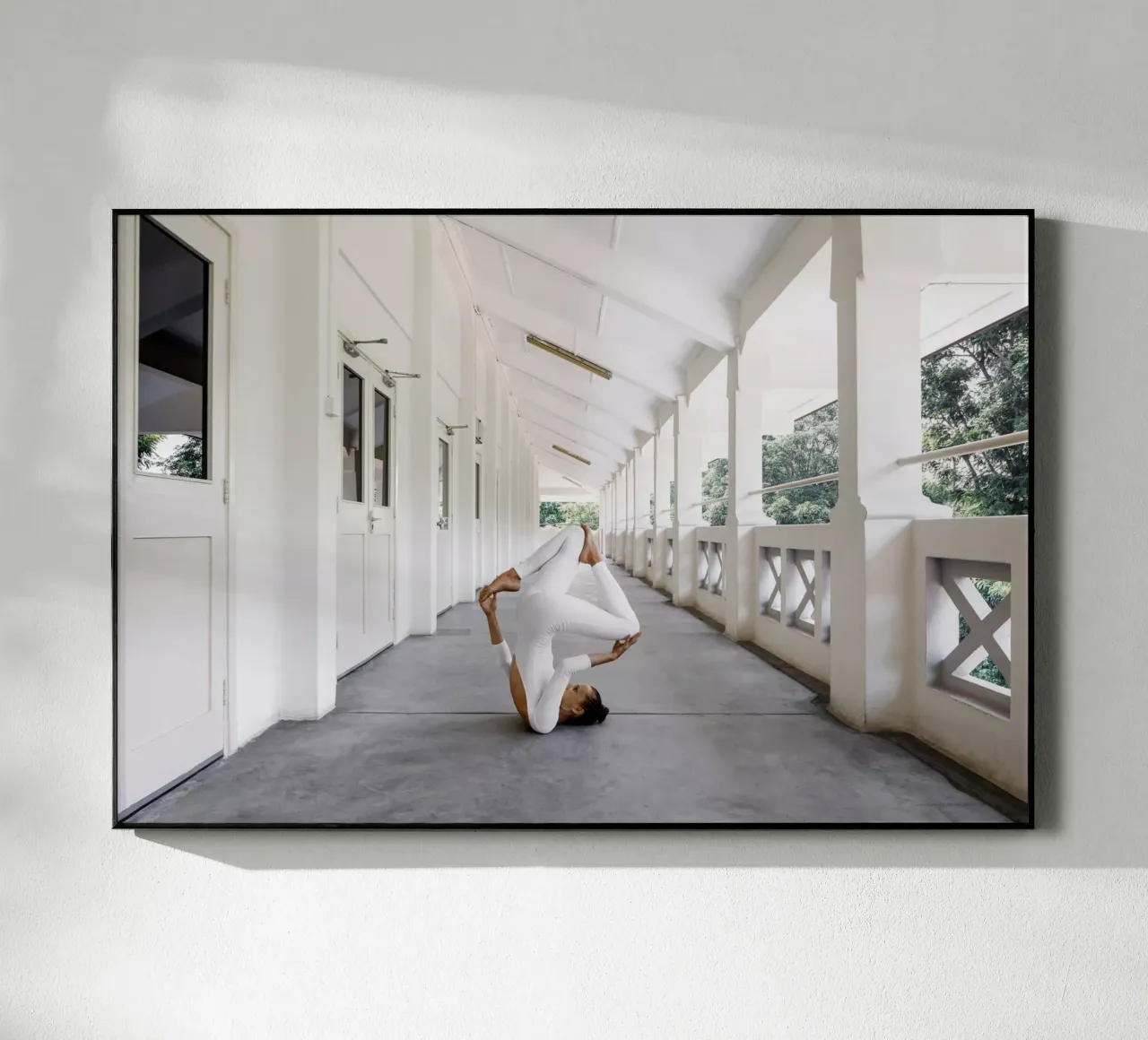 Alexandra #3 plexiglass da The Urban Yoga