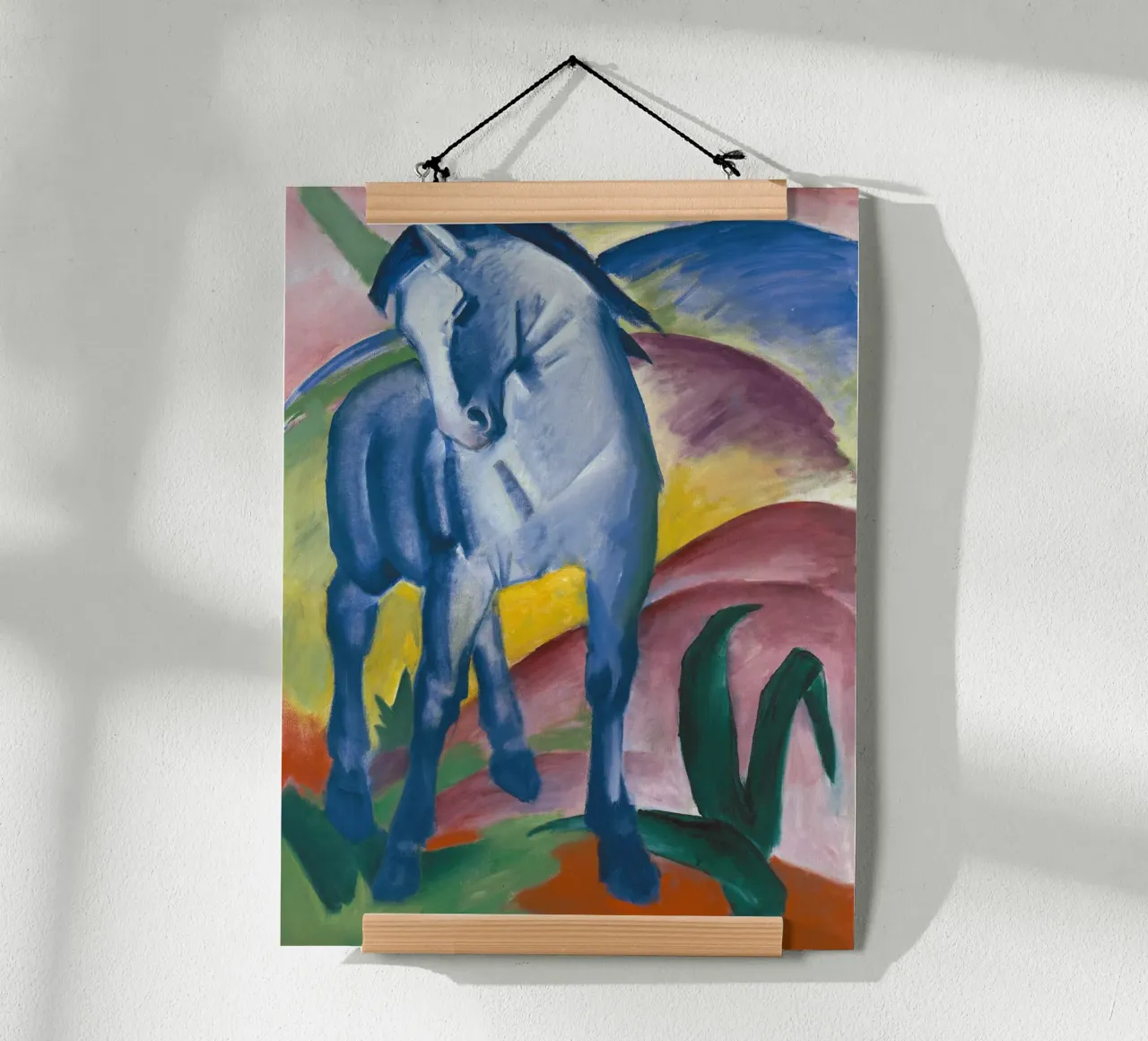 Franz Marc - Cavallo blu I. poster con telaio in alluminio da ARTOTHEK