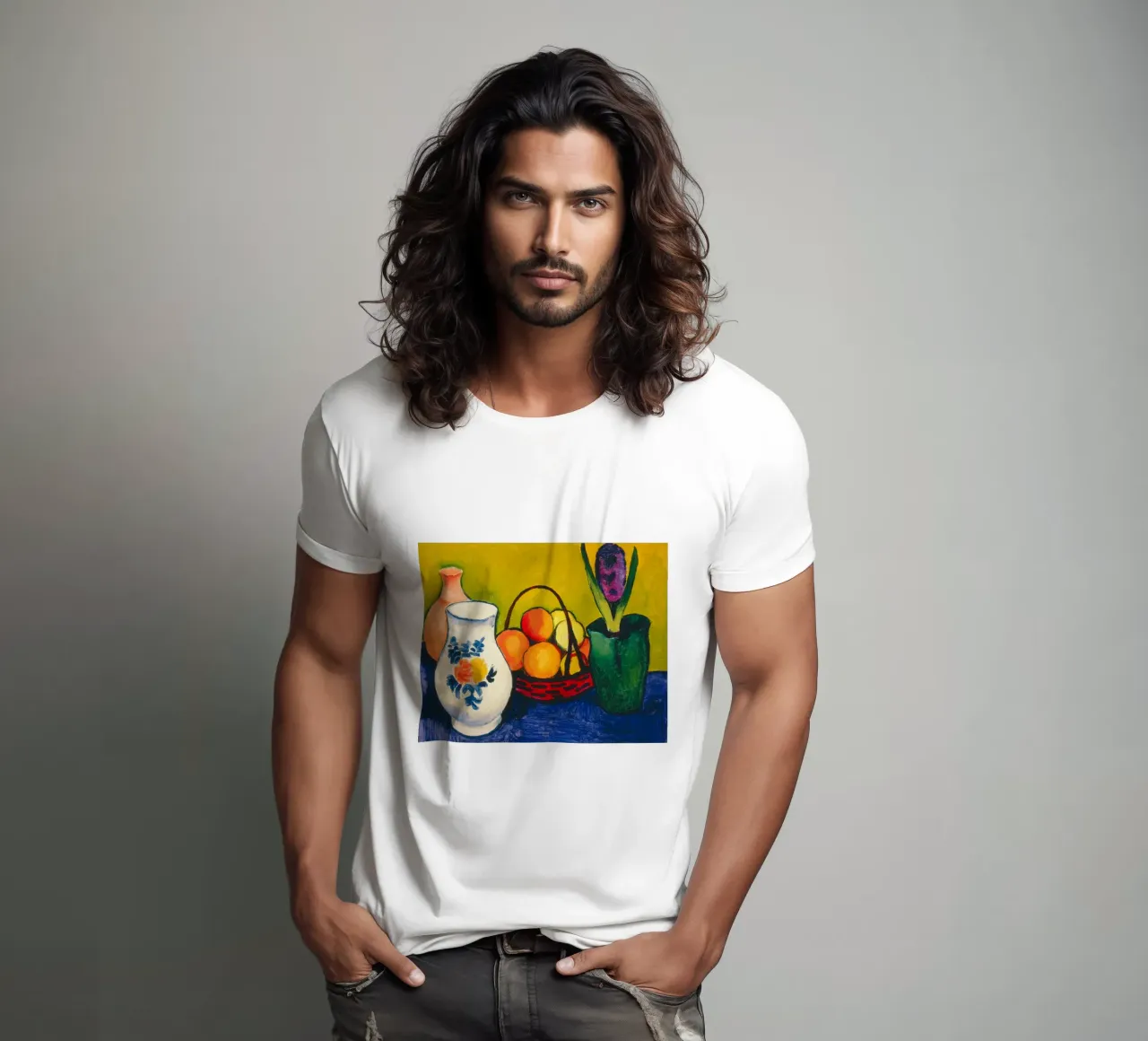 Franz Marc - Brocca bianca con fiori e frutta t-shirt da ARTOTHEK