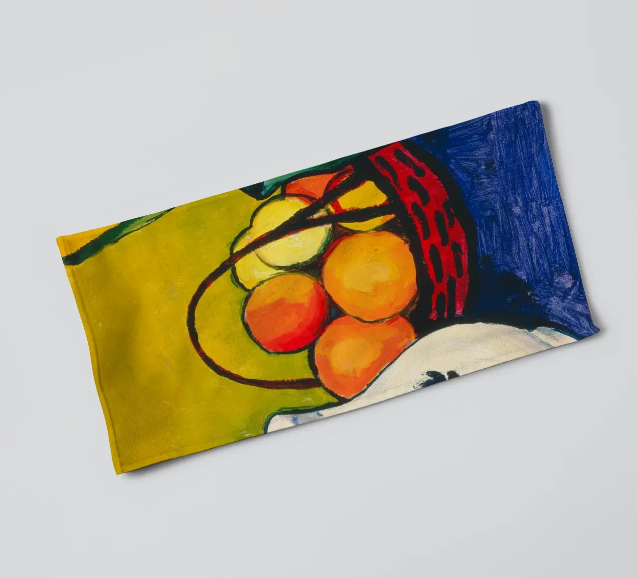 Franz Marc - Brocca bianca con fiori e frutta asciugamano da bagno da ARTOTHEK
