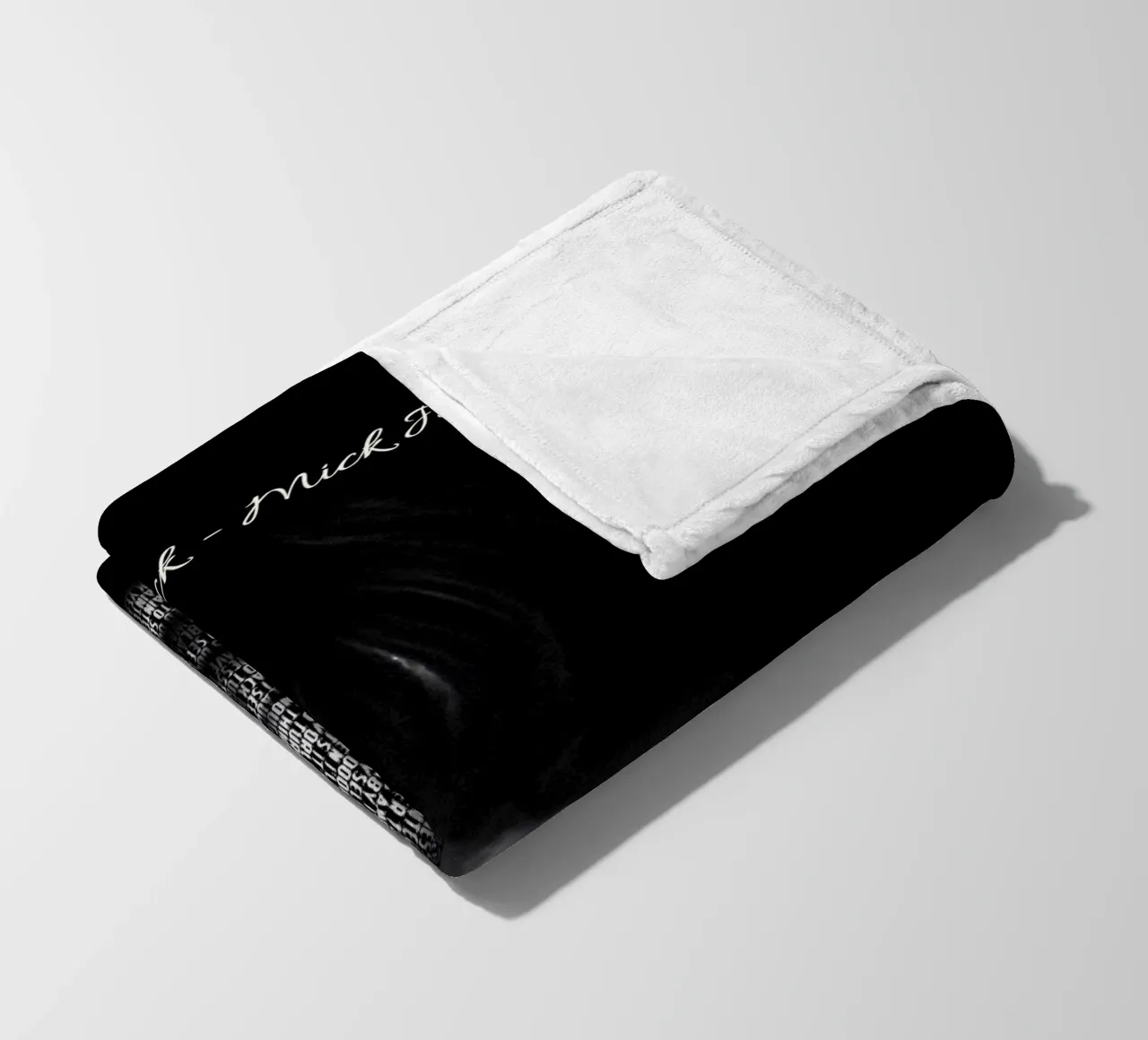 Dipingere di nero coperta in pile da Gunawan Rb