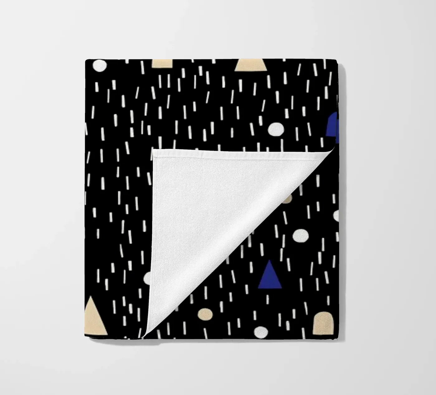 Moonscape strandhanddoek van Maren Gross