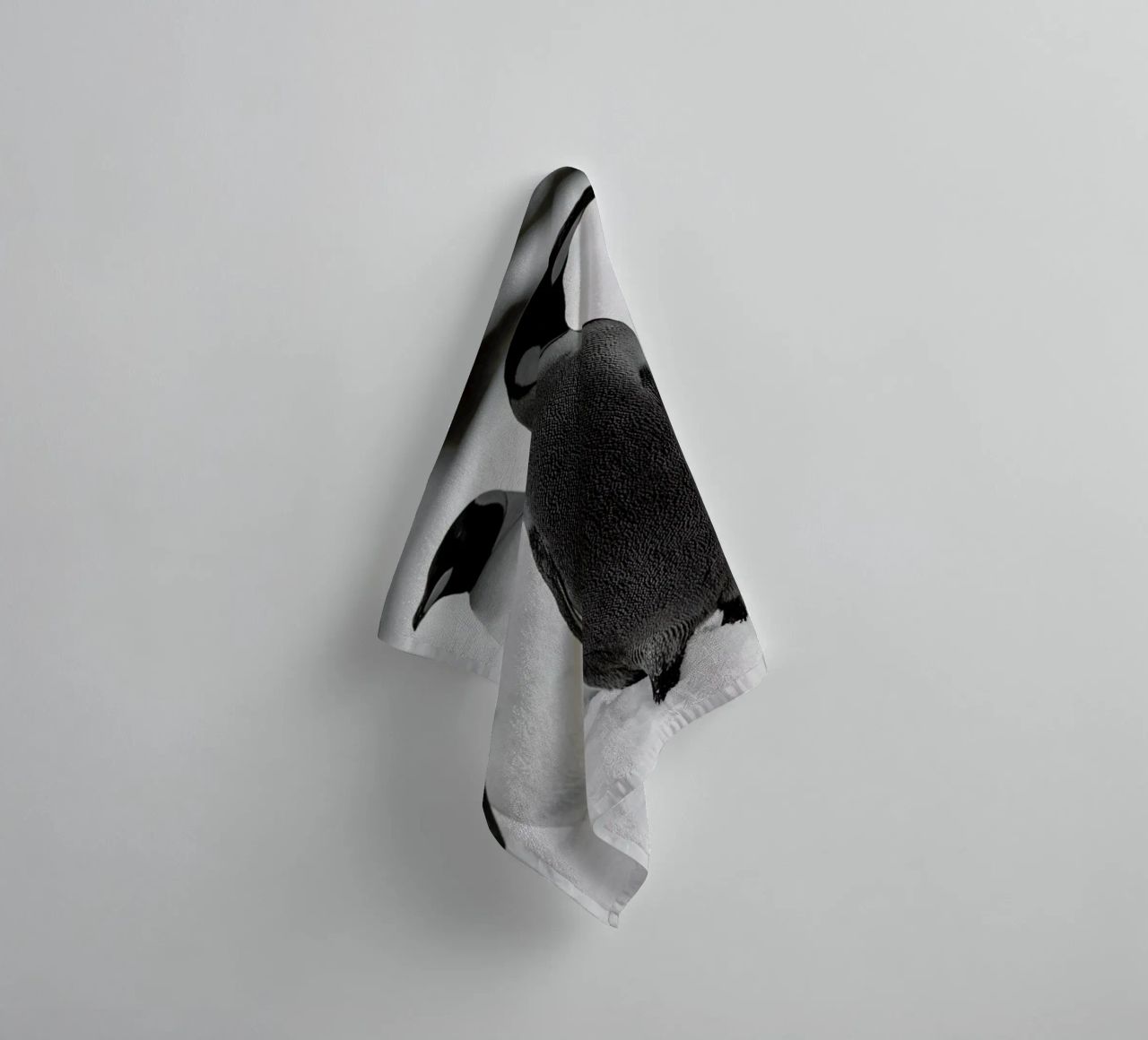 The Penguins Handtuch von Studio One