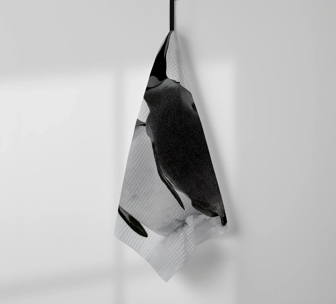 The Penguins Geschirrtuch von Studio One