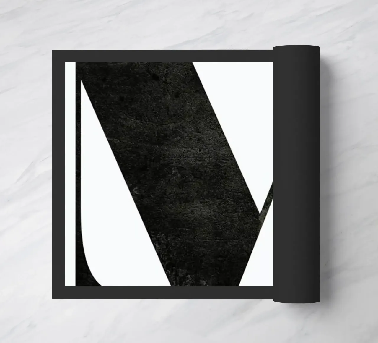 M deurmat van The Wall Shop