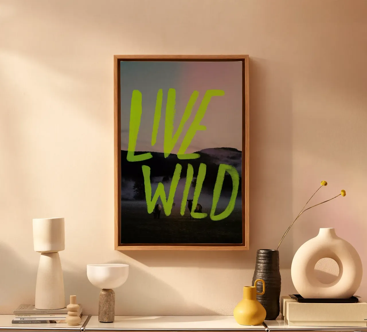Live Wild tela con Cornice a cassetta da Leah Flores