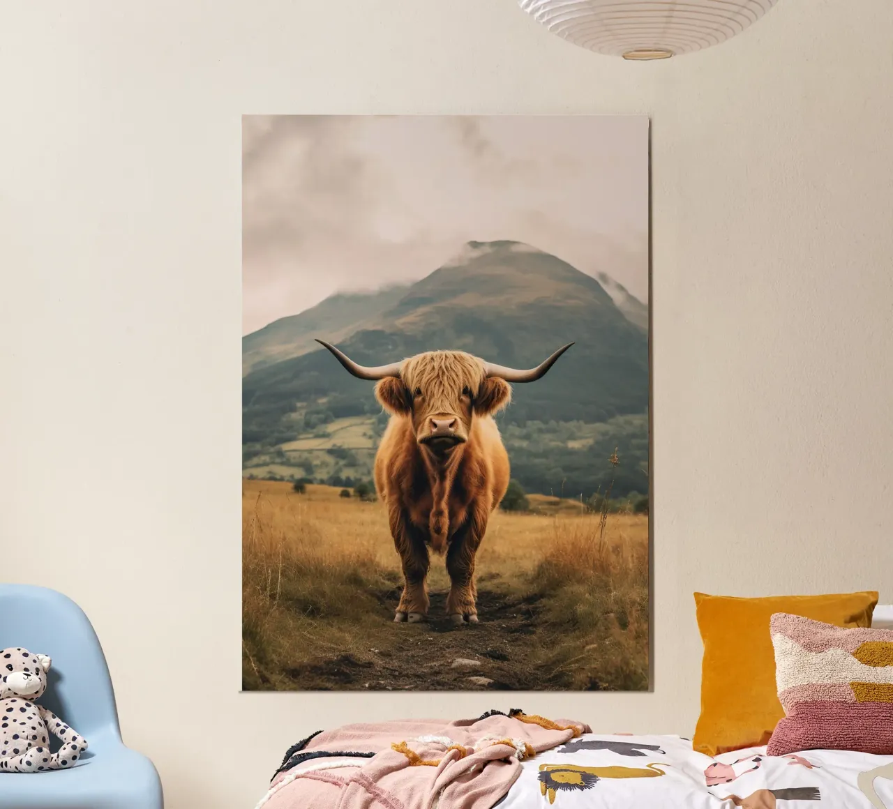 Pelliccia e orgoglio: la mucca delle Highlands, icona della natura poster con telaio in plastica da Nikis Art Studio