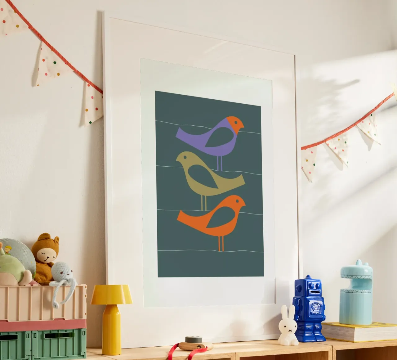 Three Scandi Birds 2 poster con telaio in alluminio da Visual Philosophy