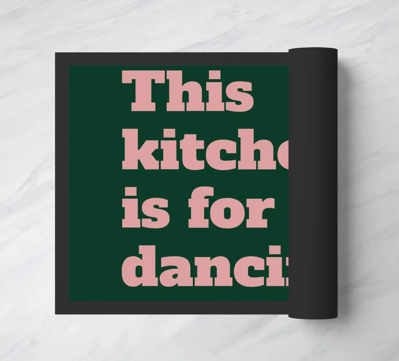 this kitchen is for dancing. deurmat van Pillips Studio