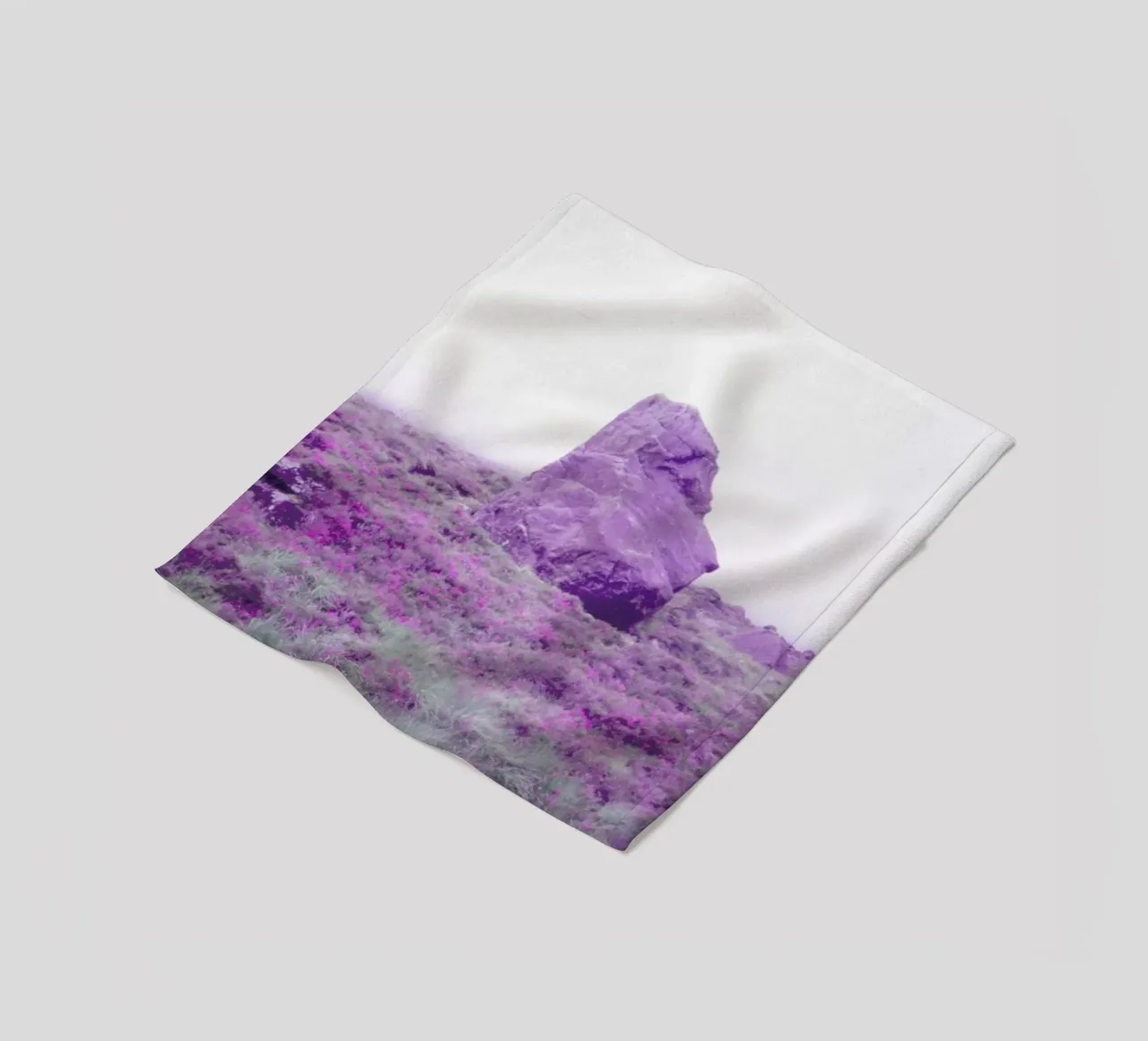 Up In The Fog coperta in pile da Jan Luzar