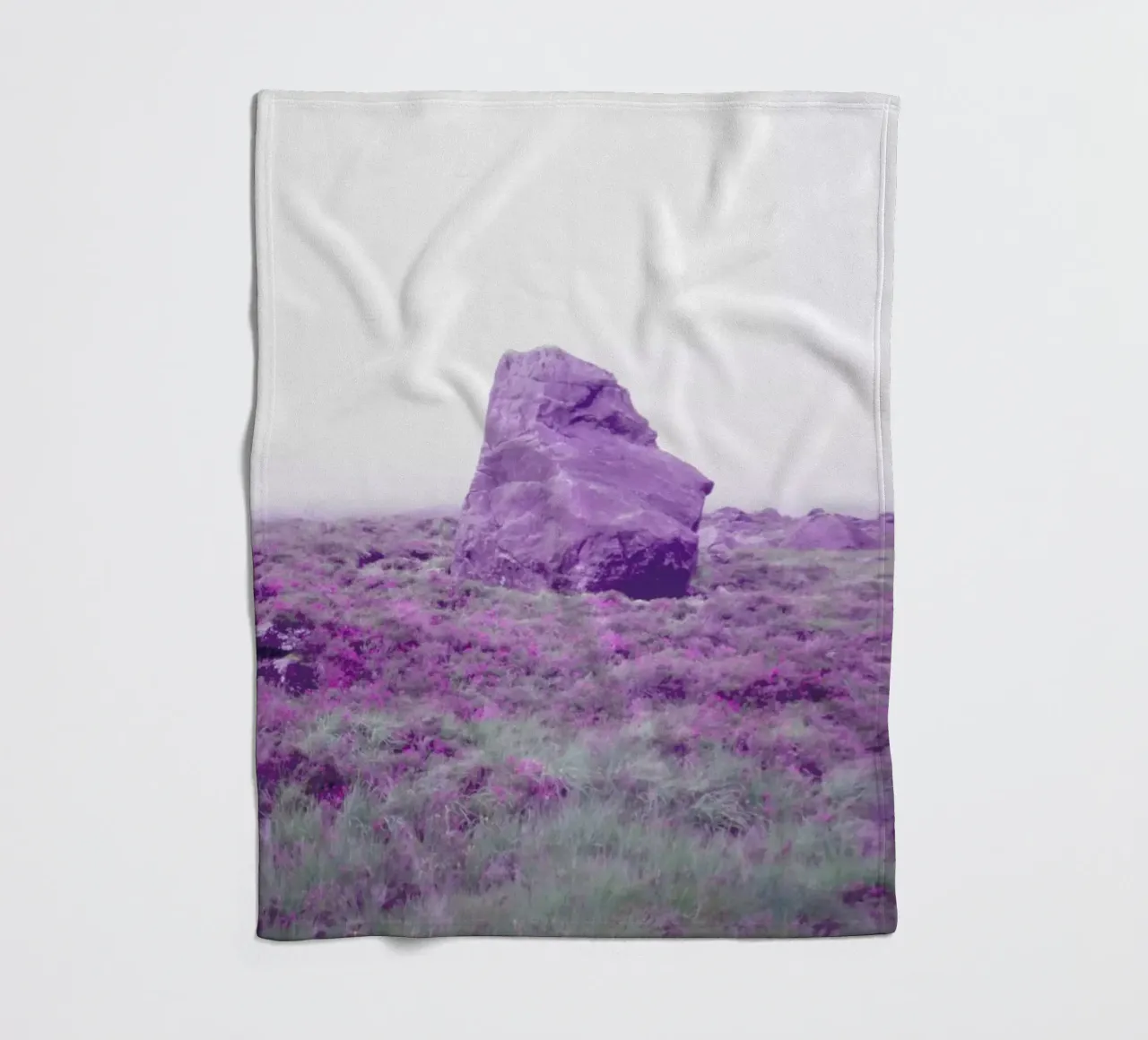 Up In The Fog coperta in pile da Jan Luzar