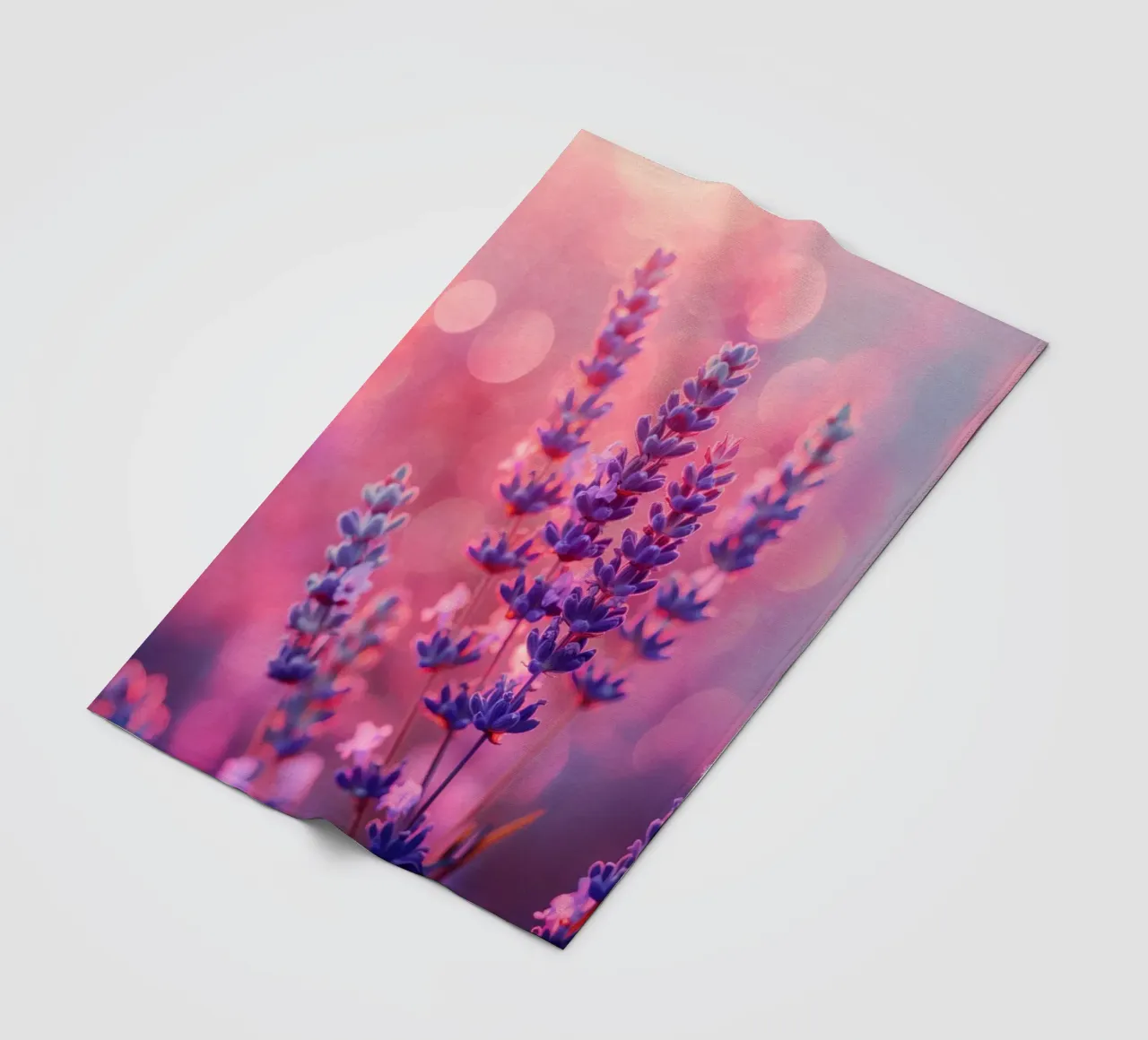 Lavender In Pink Light coperta in pile da treechild