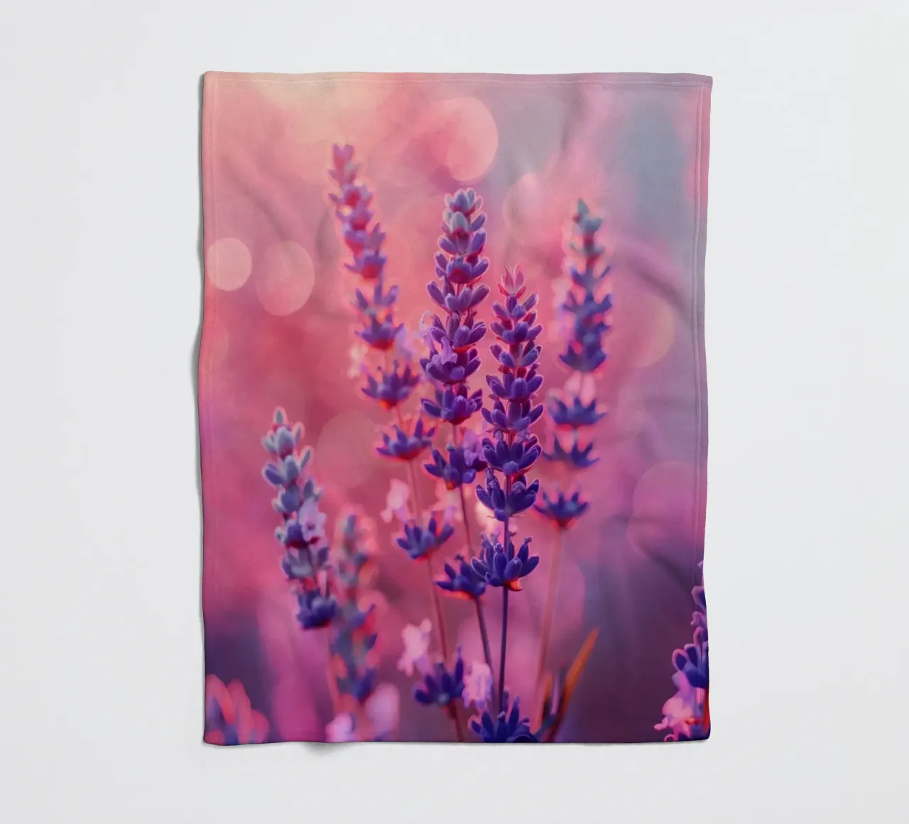 Lavender In Pink Light coperta in pile da treechild