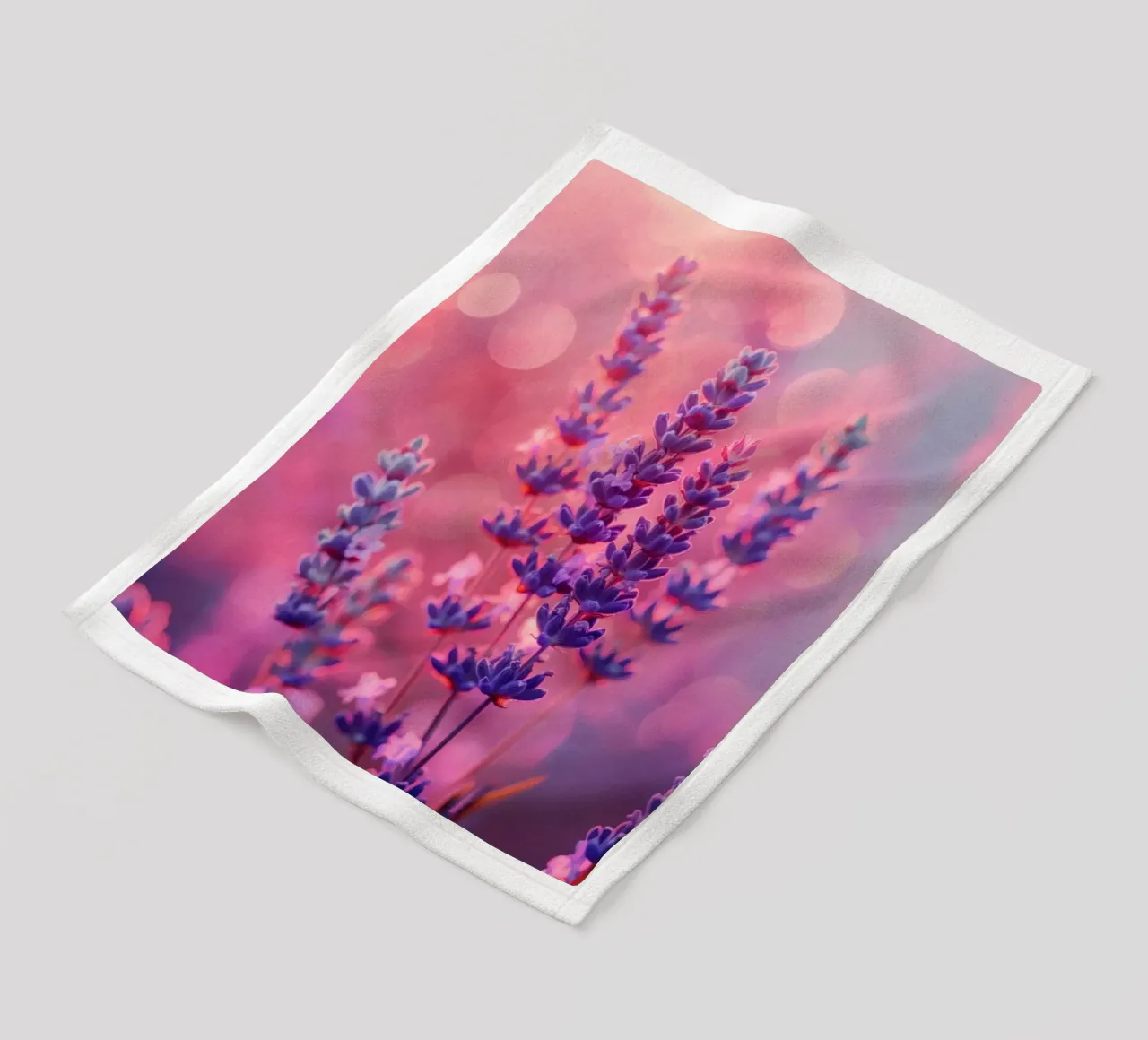 Lavender In Pink Light coperta in pile da treechild