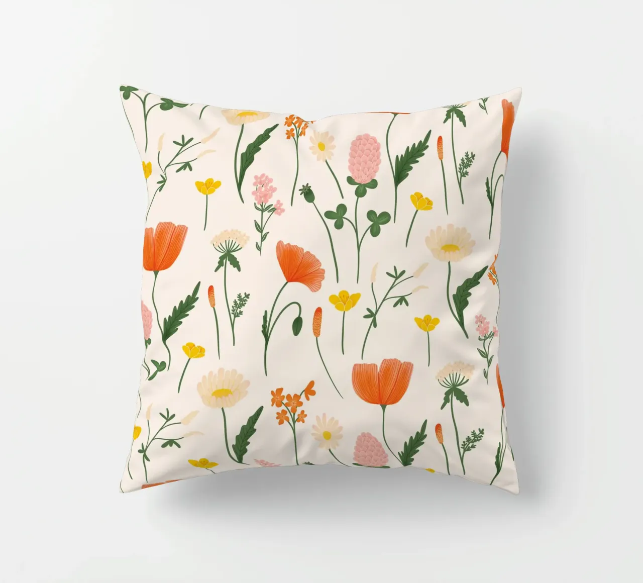 incantevoli fiori di campo cuscino da nicigabrieldesigns