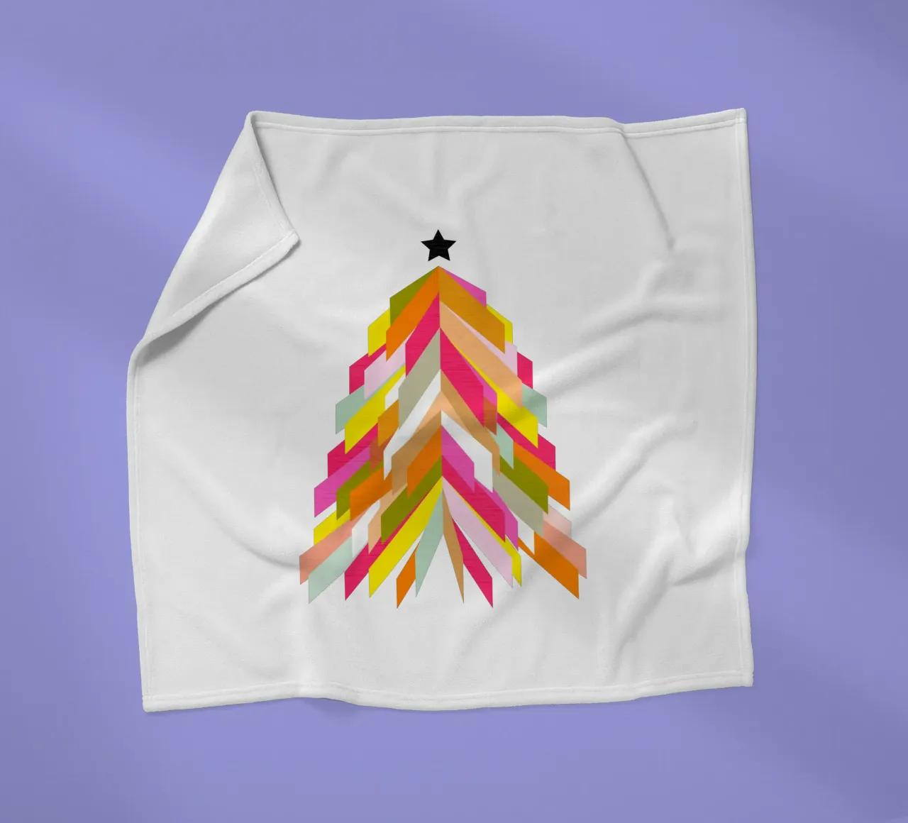 Albero di Natale retrò su bianco coperta in pile da Dominique Vari
