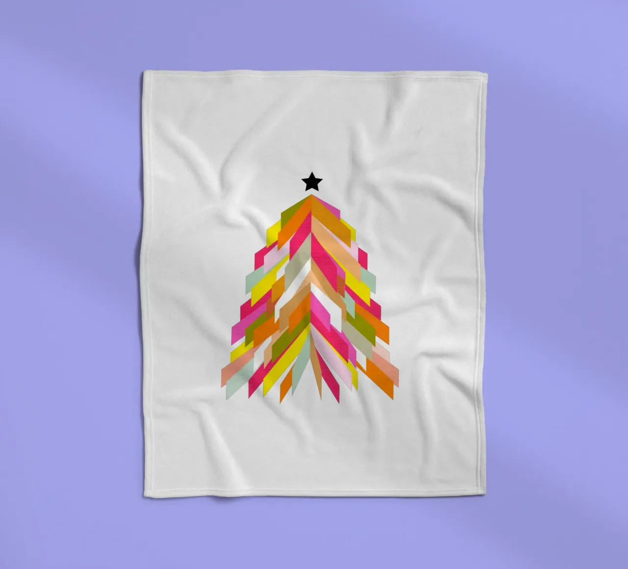 Albero di Natale retrò su bianco coperta in pile da Dominique Vari
