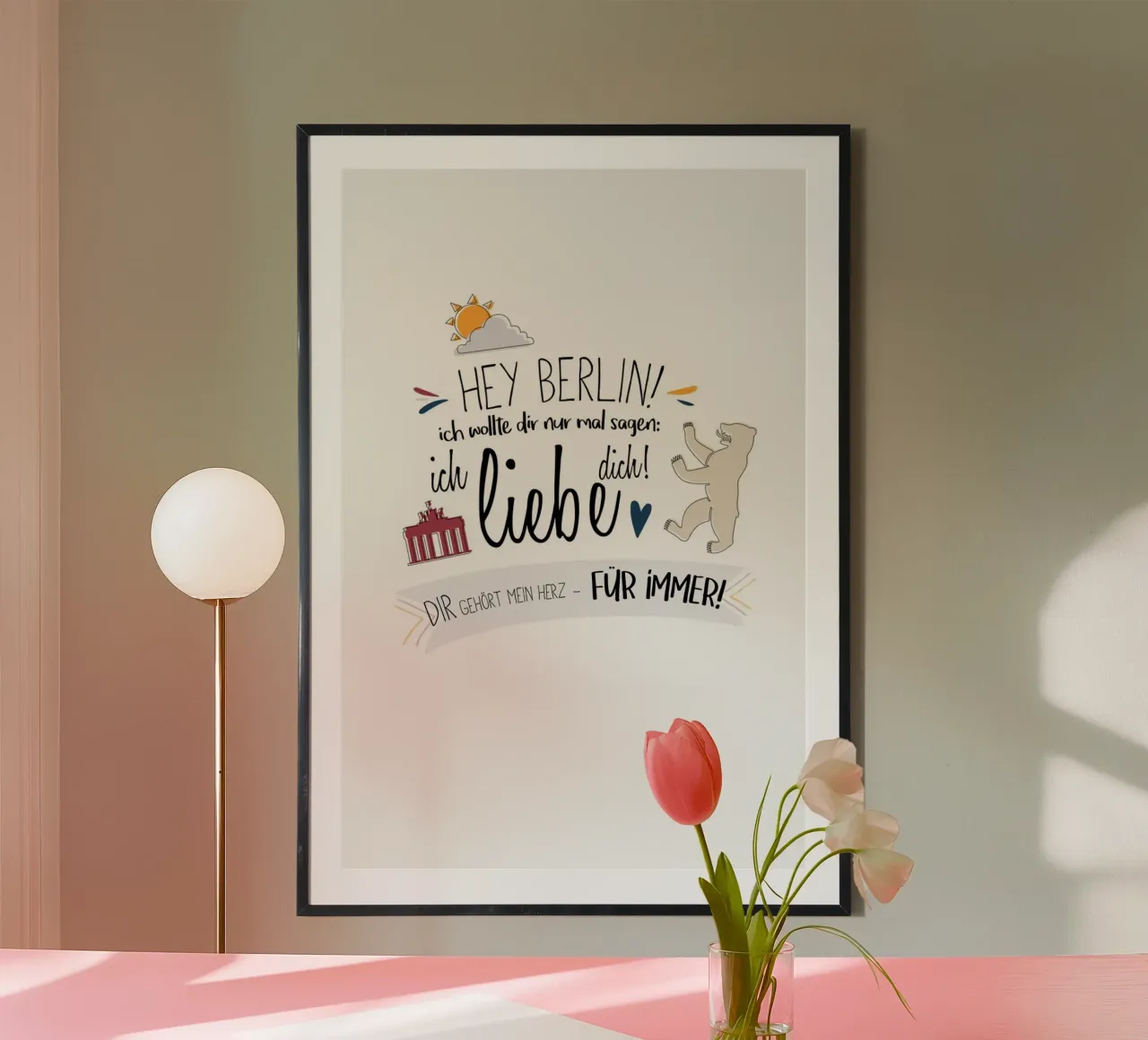 Hey Berlin poster met aluminium frame van artbox44