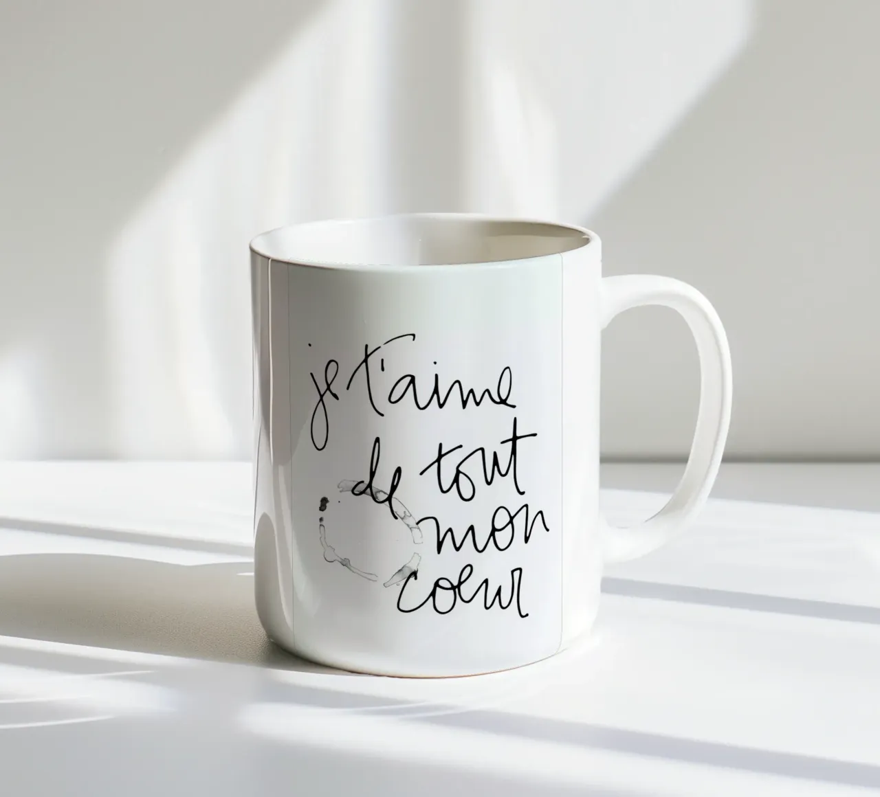 Je t'aime tazza in ceramica da Kristen Polsinelli