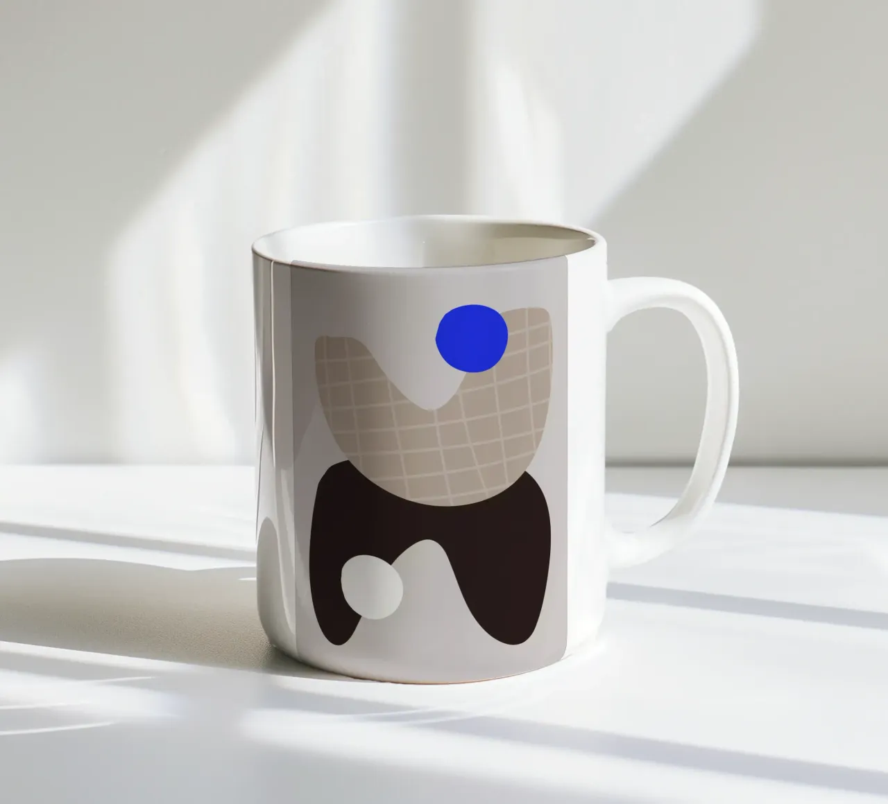 Shapes 10 tazza in ceramica da Studio Memb