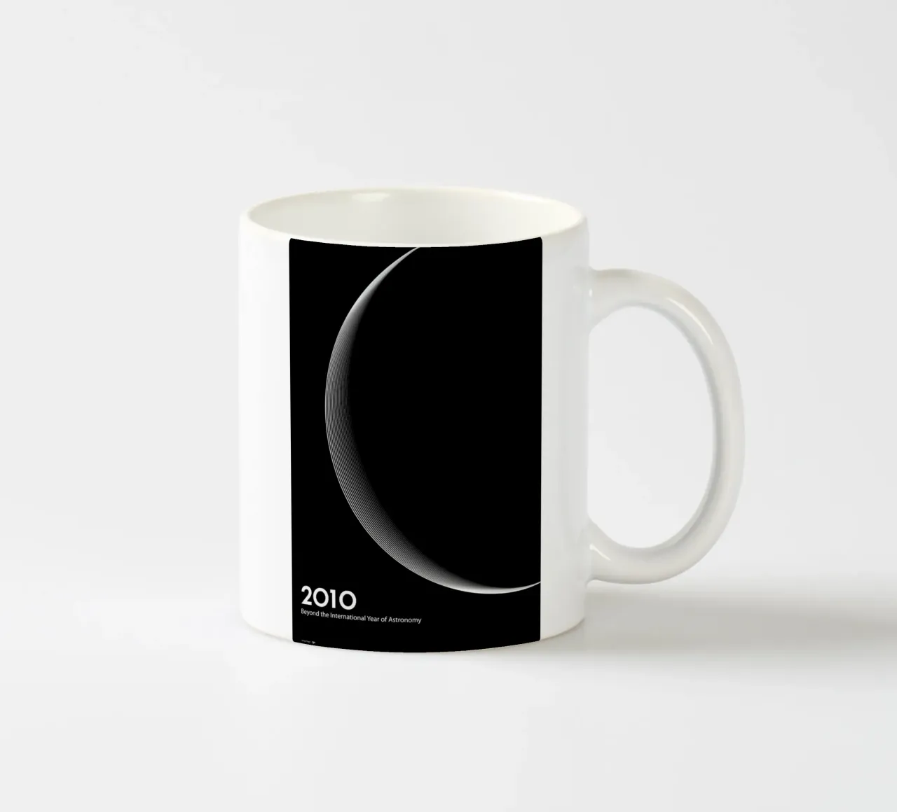 Beyond IYA #11 tazza in ceramica da Excites