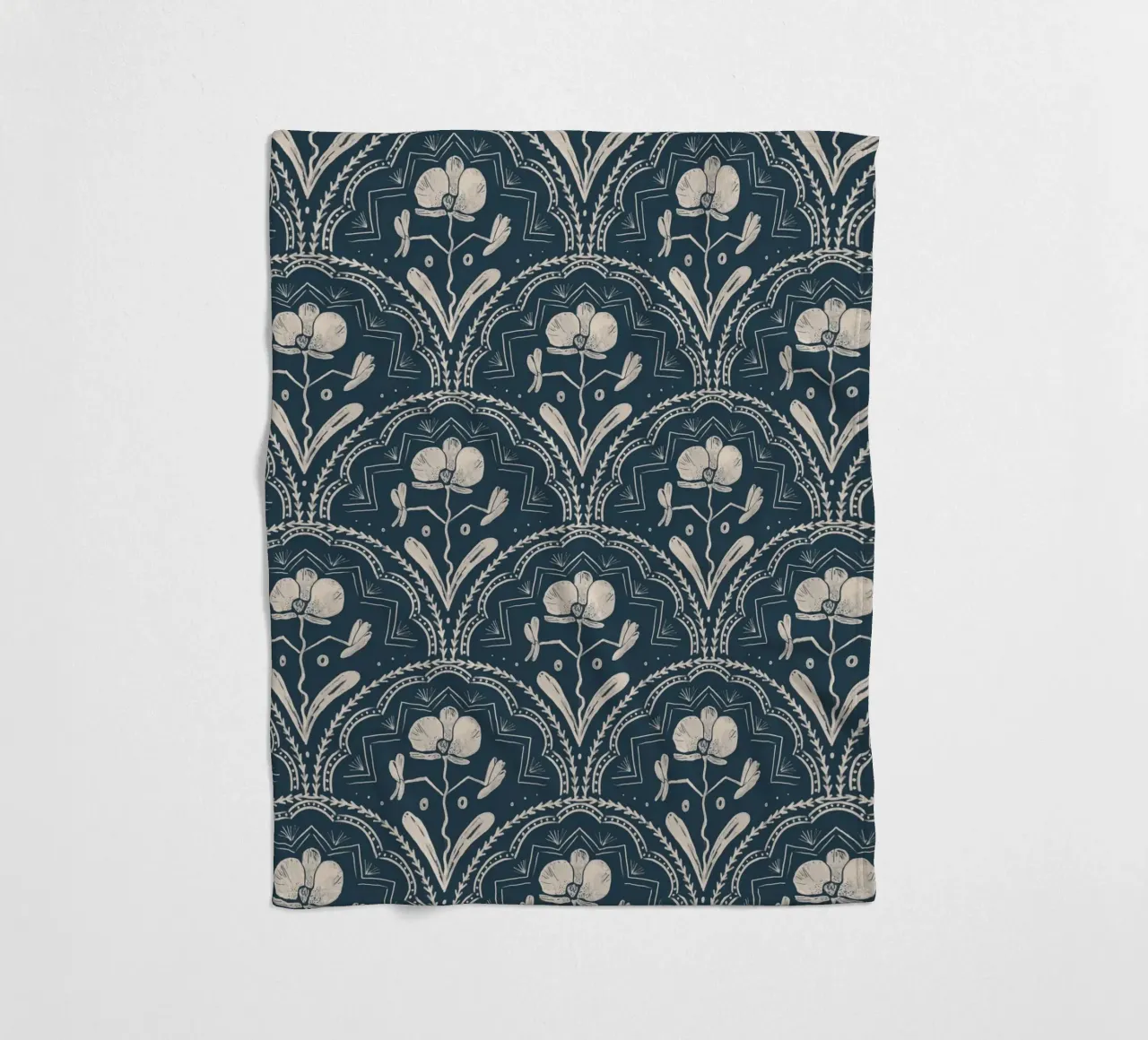 Bohemian Orchid Blue Tiles Pattern coperta in pile da anisillustration