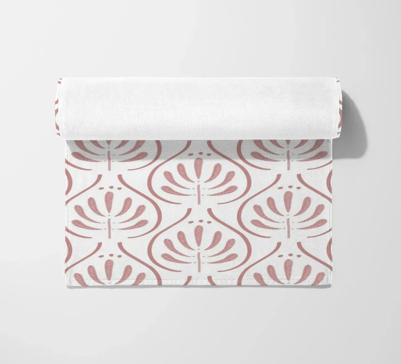 Boho Tiles Pink Pattern telo mare da anisillustration