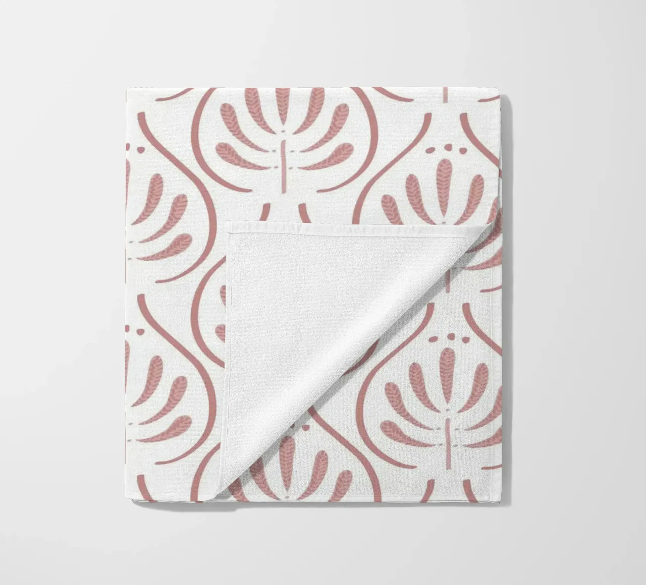 Boho Tiles Pink Pattern telo mare da anisillustration