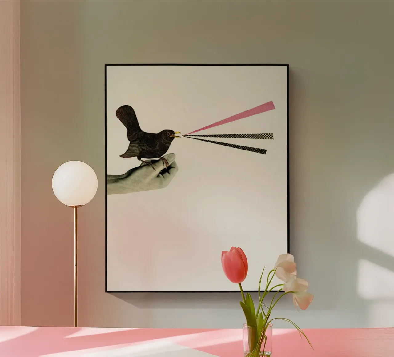 Uccello nella mano plexiglass da Cassia Beck Collage