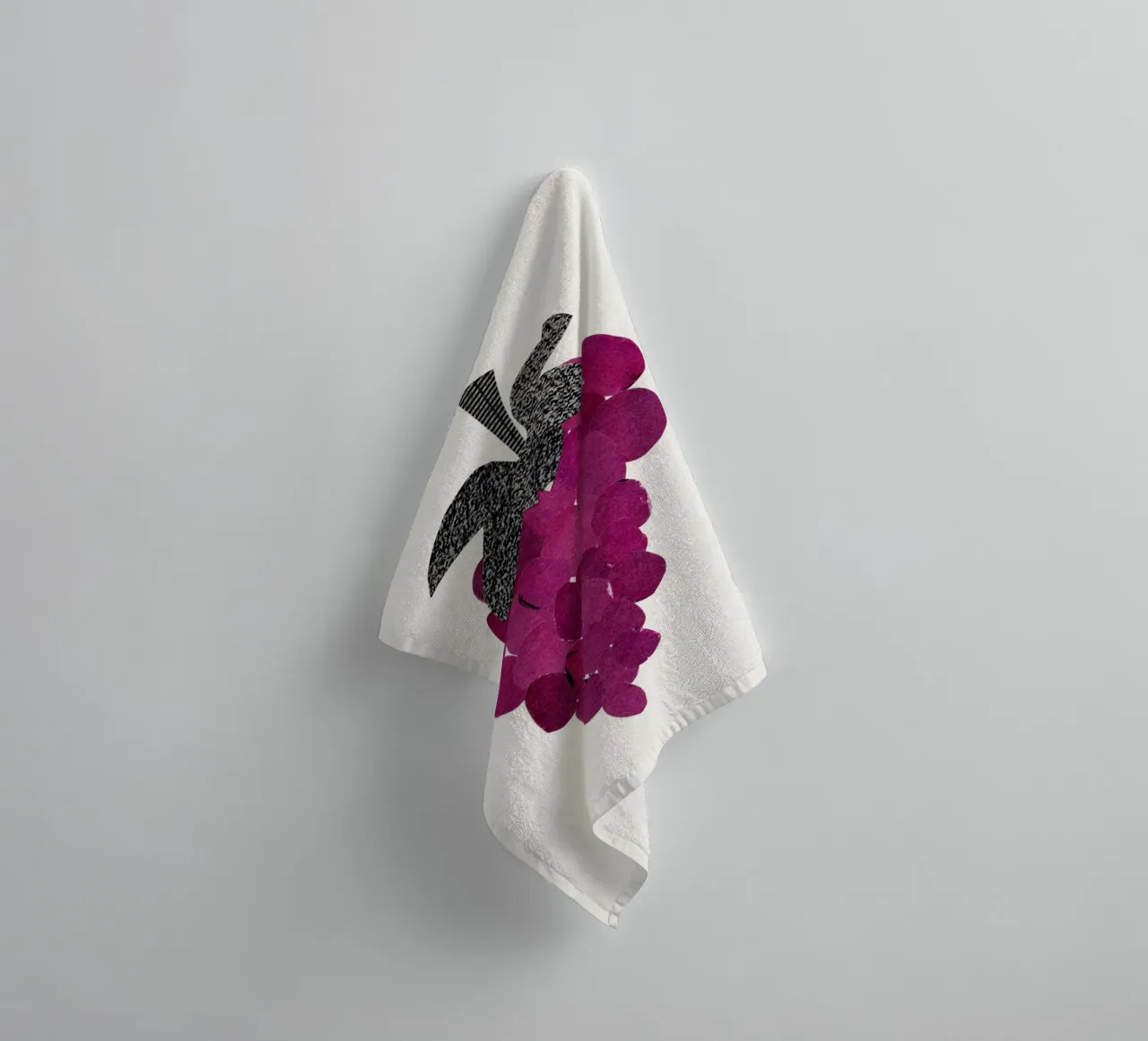 Uva asciugamano da bagno da Cassia Beck Collage