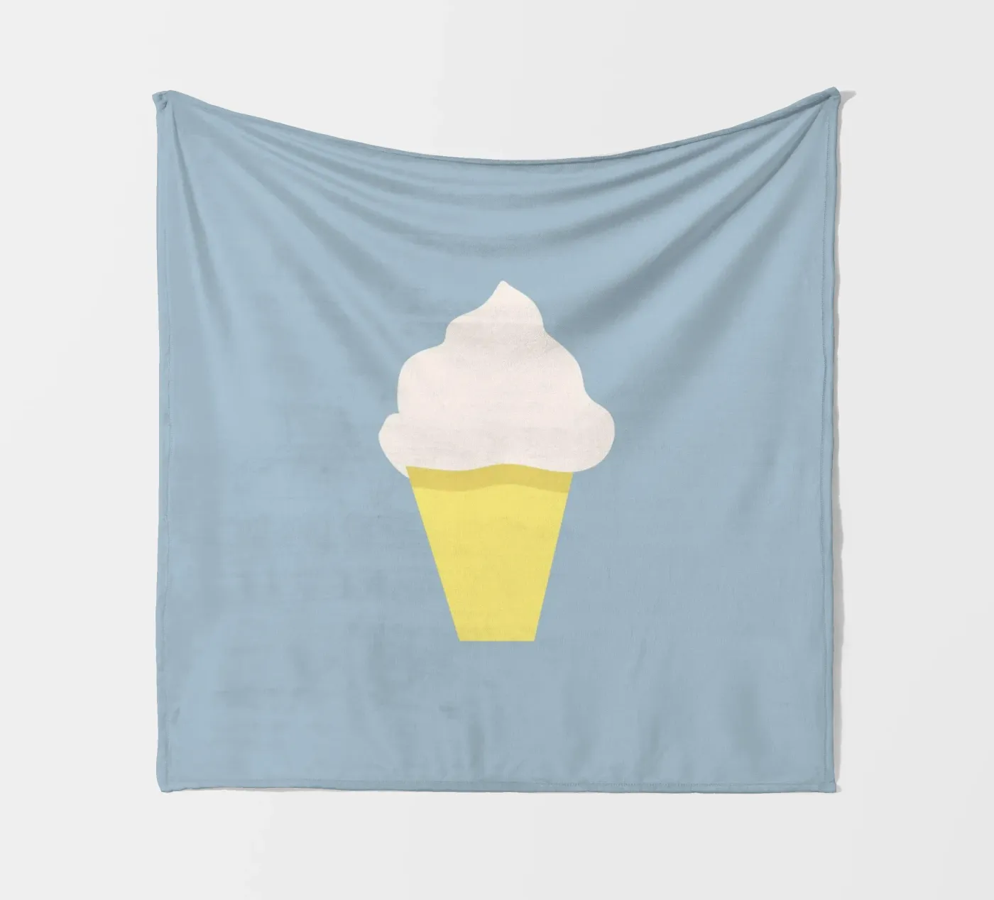 Soft Ice Fleecedecke von janamossmann